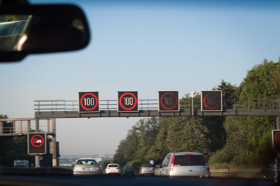 The sign “no overtaking by trucks” on a German autobahn