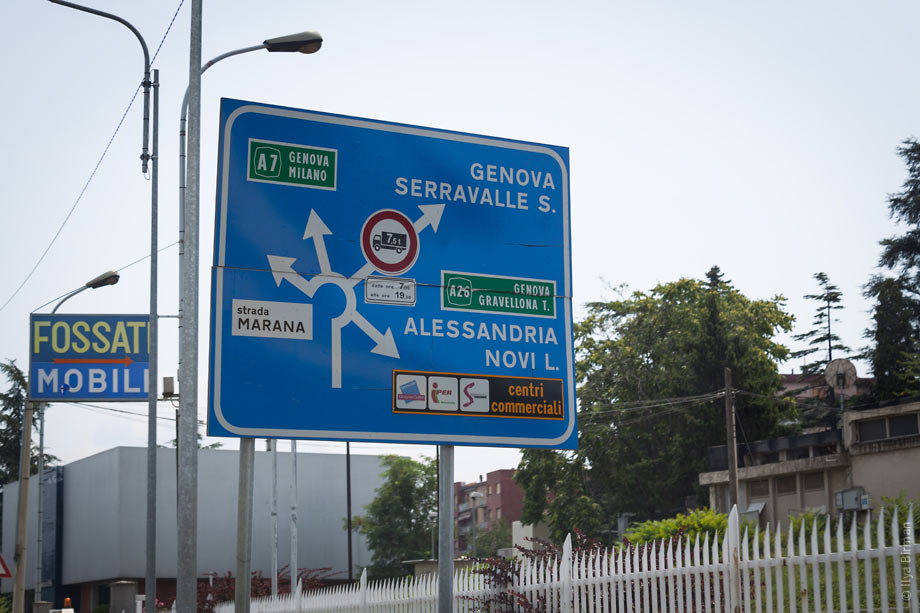 An Italian road sign