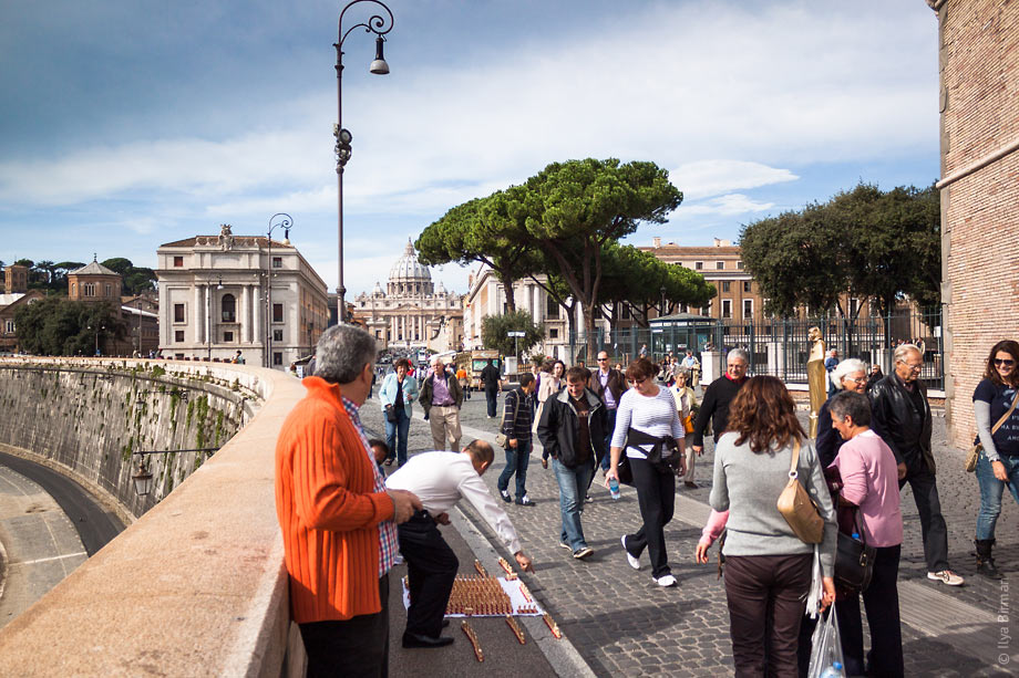 A street lamp in Rome
